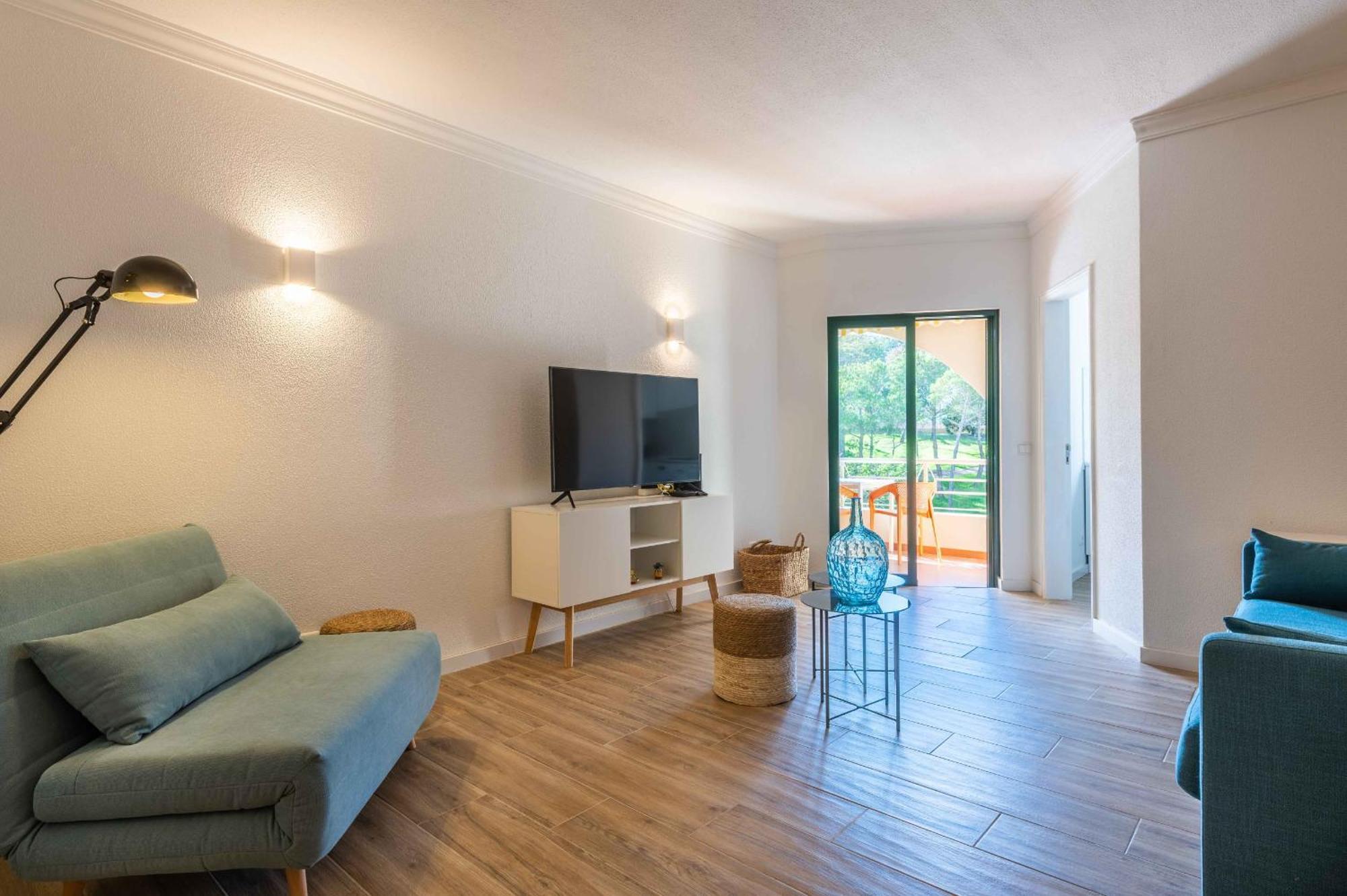 Salgados 1 Bedroom Apartment - 500M From The Beach Guia  Kültér fotó